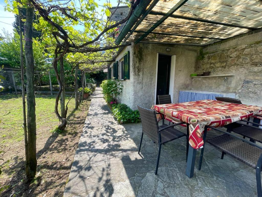 Lobster Cottage Apartment Levanto Buitenkant foto